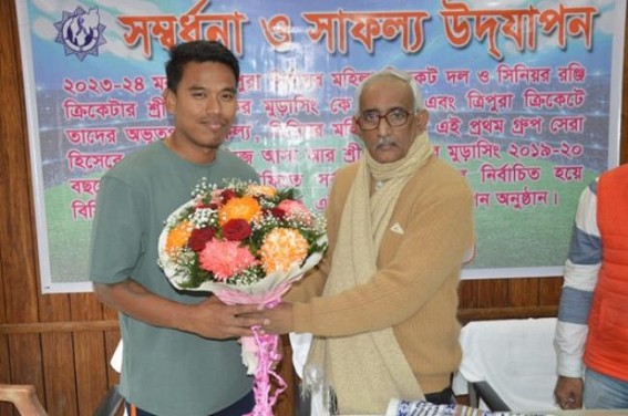 Tripura Cricket Association felicitates Vice Captain Mani Shankar Murasingh Tripura Cricket Association felicitates Vice Captain Mani Shankar Murasingh